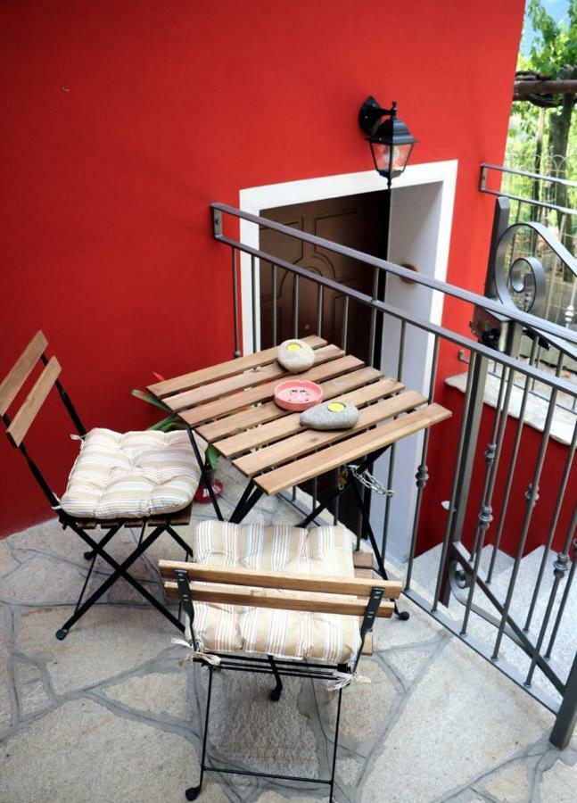 Agriturismo Nonni Devia Lucinasco 外观 照片